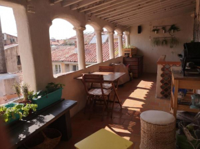 Appartement de charme avec terrasse - Vieil Aix